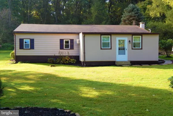 944 BURKHOLDER RD, Red Lion, PA 17356