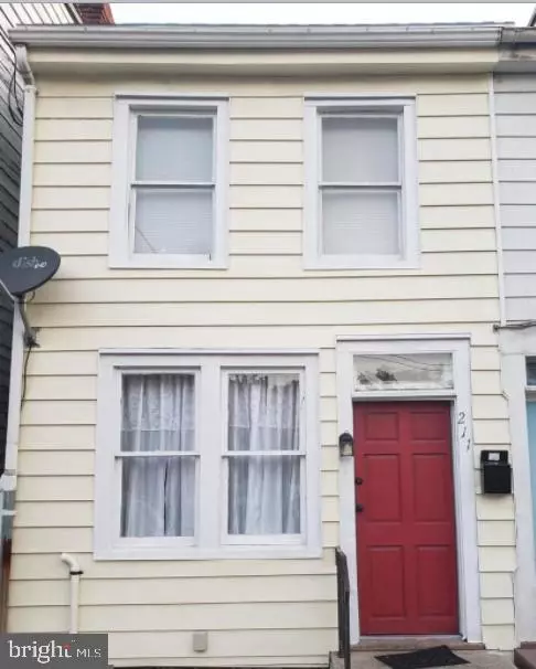 211 E PHILADELPHIA ST, York, PA 17403