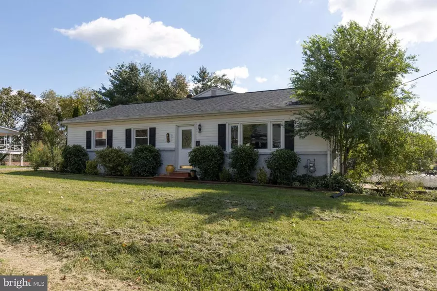 404 N CHURCH ST, Berryville, VA 22611