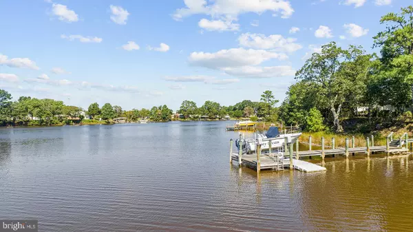 Reedville, VA 22539,765 OYSTER POINT DR