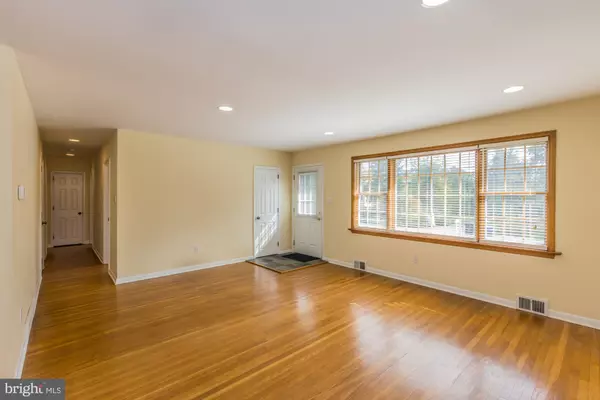 Malvern, PA 19355,33 DEVON RD