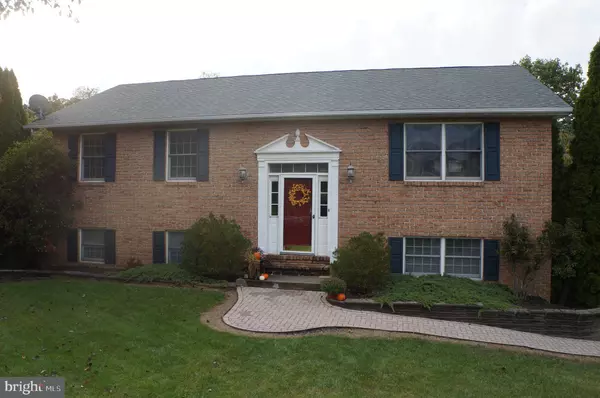 Hanover, PA 17331,38 MAGNOLIA LN