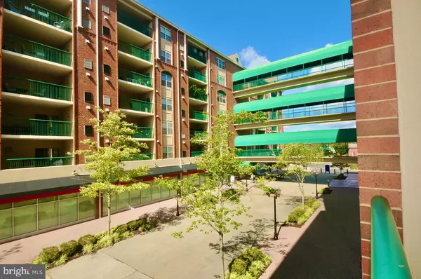 6123 MAIN ST,  Voorhees,  NJ 08043