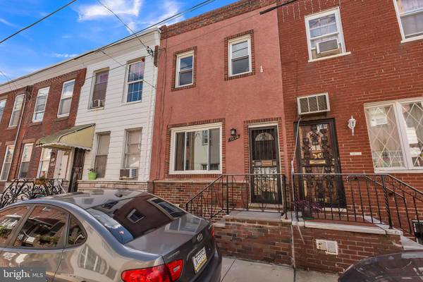 1038 EMILY ST, Philadelphia, PA 19148