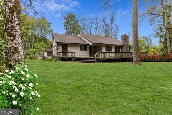 194 VAN DYKE RD, Hopewell, NJ 08525