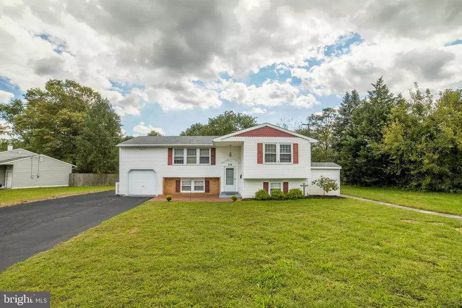 398 HICKORY AVE, Carneys Point, NJ 08069