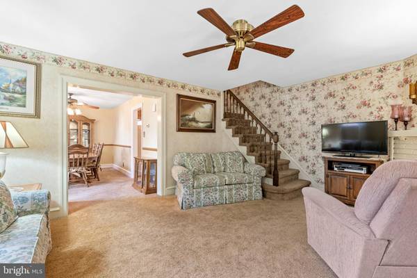 Sharon Hill, PA 19079,741 EGGLESTON CIR