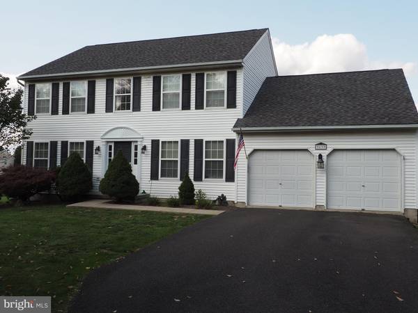 3133 DOVECOTE DR, Quakertown, PA 18951