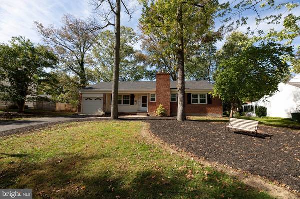 1809 CARDINAL LAKE DR, Cherry Hill, NJ 08003