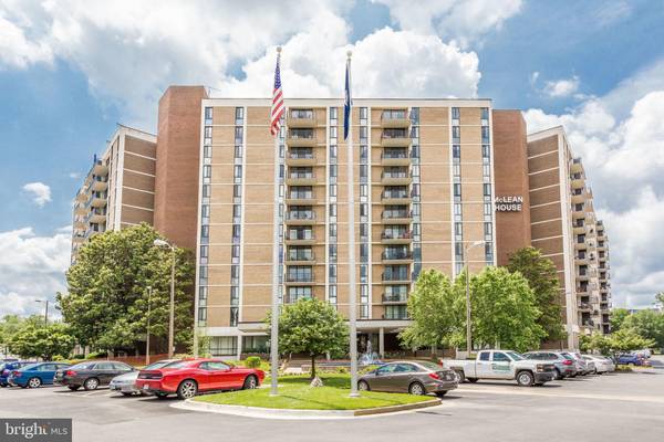 6800 FLEETWOOD RD #503, Mclean, VA 22101