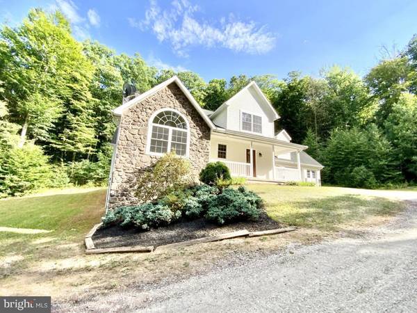 156 SHAFFER HILL RD, Selinsgrove, PA 17870