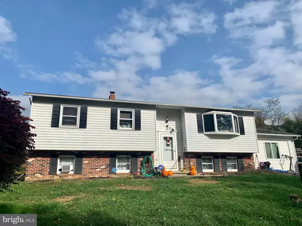 Oley, PA 19547,3 RIDGEWOOD LN