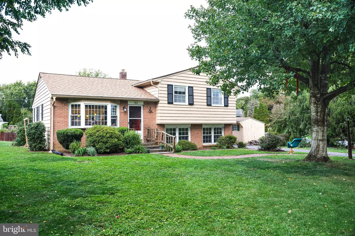 Lancaster, PA 17603,53 FRESH MEADOW DR