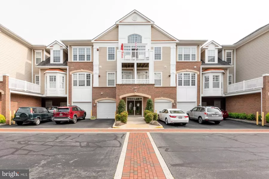 7870 ROLLING WOODS CT #48, Springfield, VA 22152