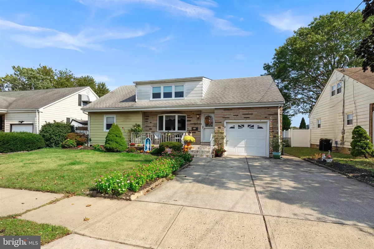 Hamilton Township, NJ 08619,438 BUTTONWOOD ST