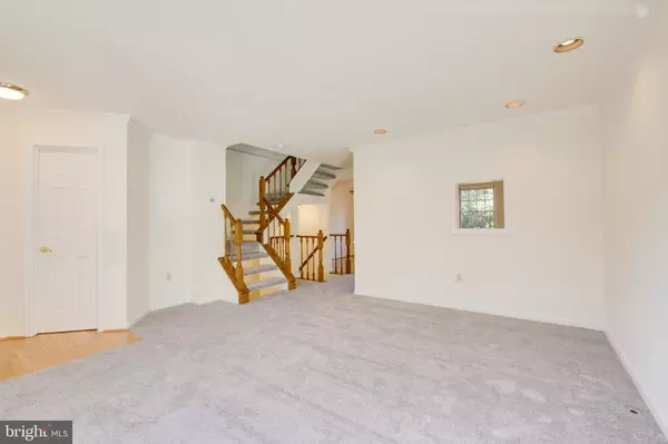 Ellicott City, MD 21043,8004 BRIGHTWOOD CT