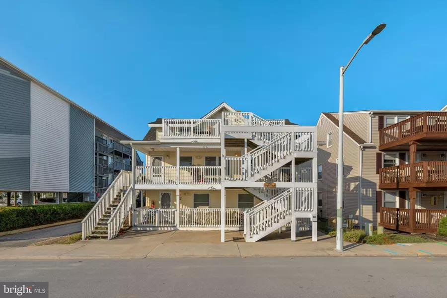 16 39TH ST #103, Ocean City, MD 21842