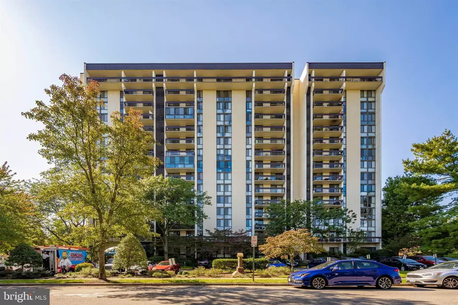 5300 HOLMES RUN PKWY #309, Alexandria, VA 22304