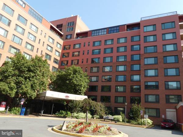 1021 ARLINGTON BLVD #711, Arlington, VA 22209