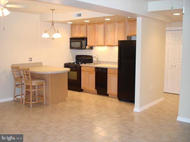 3415 UNIVERSITY BLVD W, Kensington, MD 20895