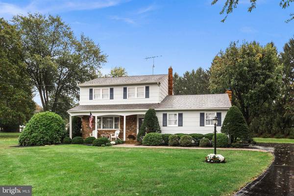 24 SCHENK PL, Robbinsville, NJ 08691