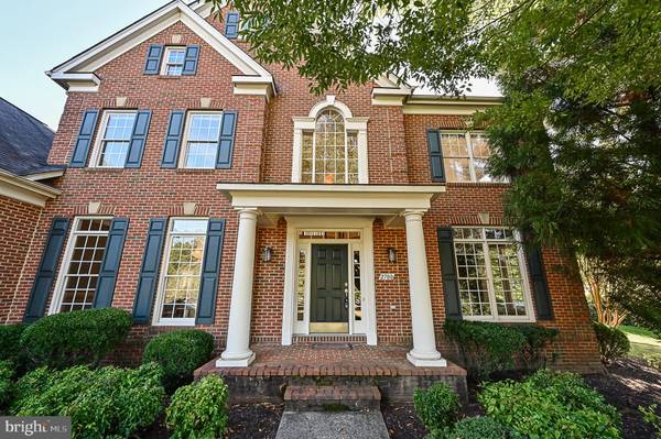 Oakton, VA 22124,2700 SILKWOOD CT