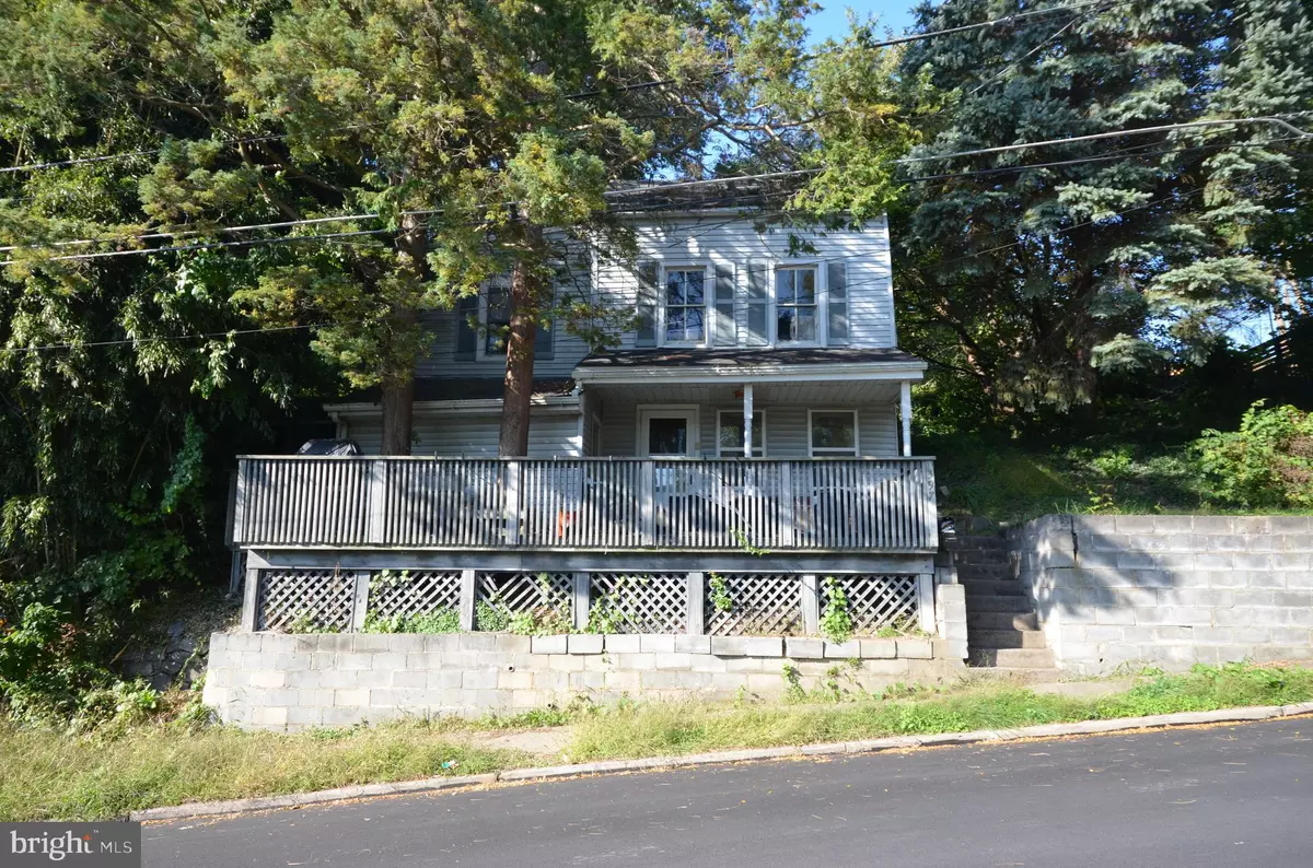 Easton, PA 18042,397 W NESQUEHONING ST