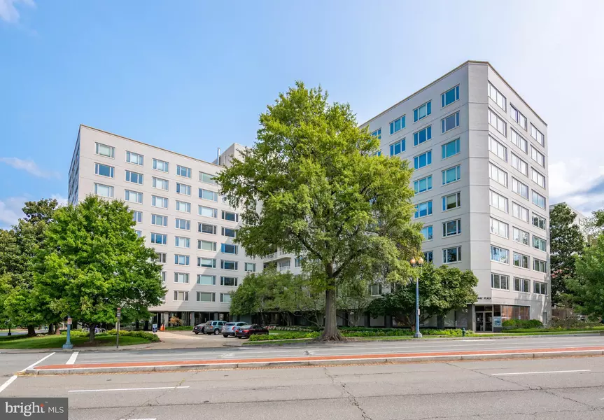 2475 VIRGINIA AVE NW #225, Washington, DC 20037