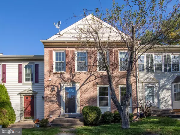 Fairfax, VA 22033,3848 MOHR OAK CT