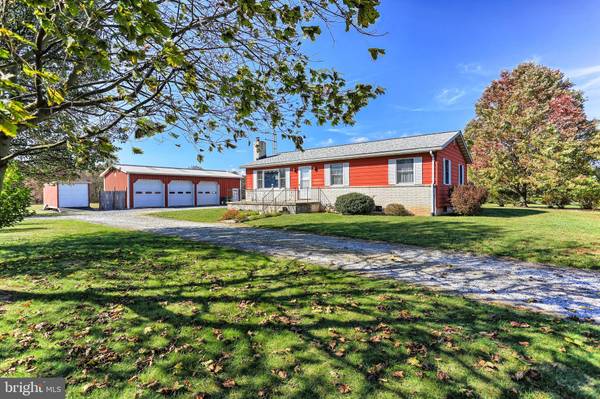 137 CASHMAN RD, Gettysburg, PA 17325