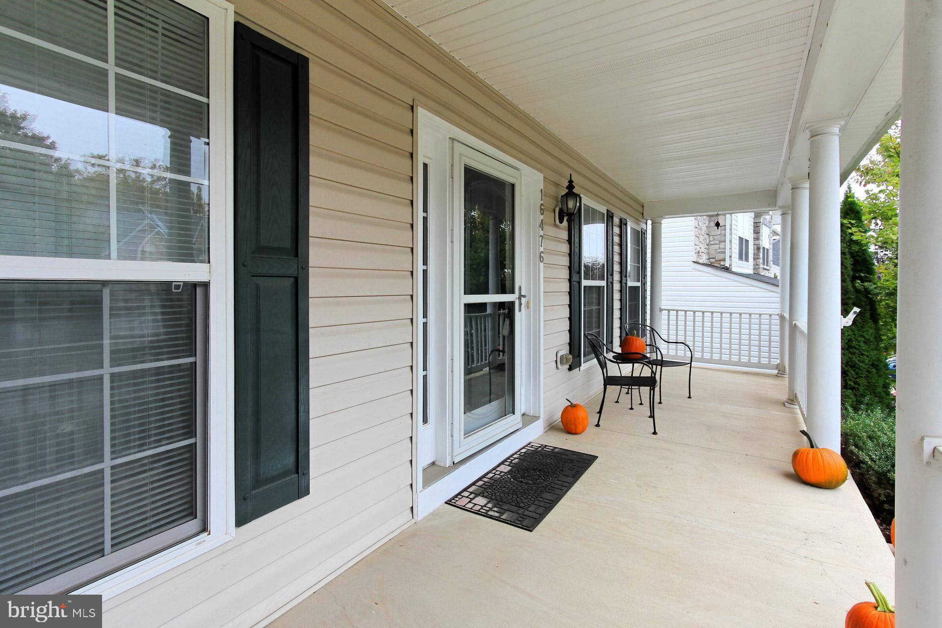 Woodbridge, VA 22191,16476 PLUMAGE EAGLE ST