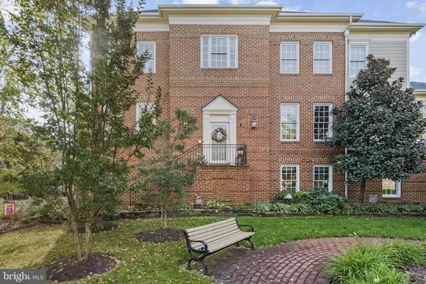 Alexandria, VA 22304,5250 TANCRETI LN