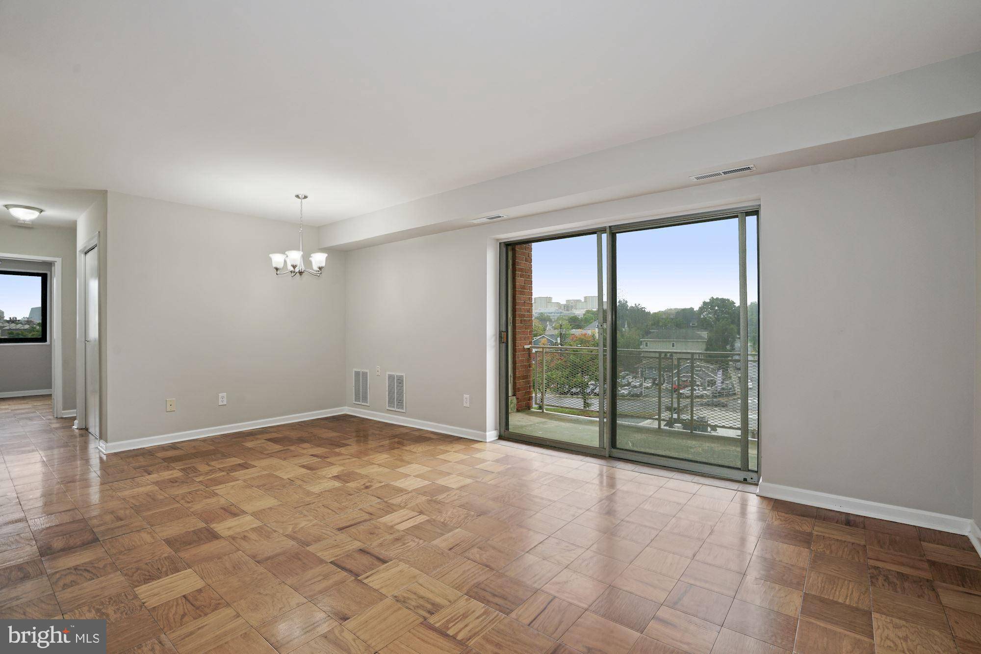 Arlington, VA 22201,1931 N CLEVELAND ST #612