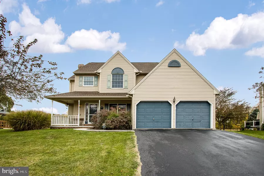 414 WOODLAND DR, Dillsburg, PA 17019