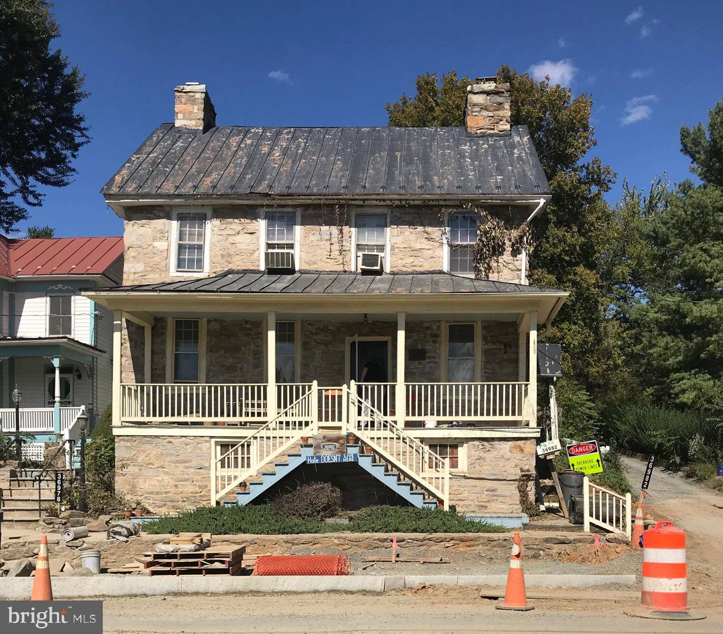36982 CHARLES TOWN PIKE, Hillsboro, VA 20132