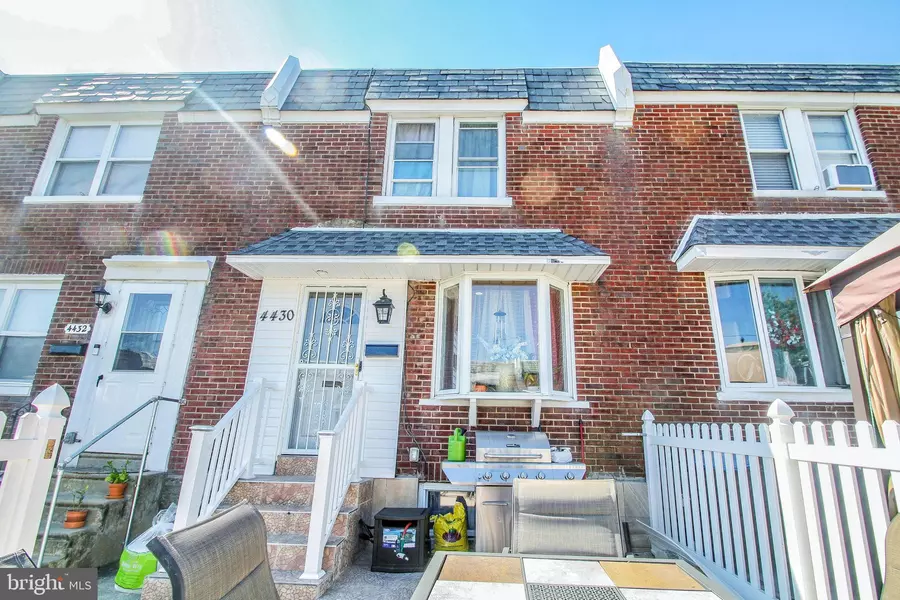 4430 MARPLE ST, Philadelphia, PA 19136