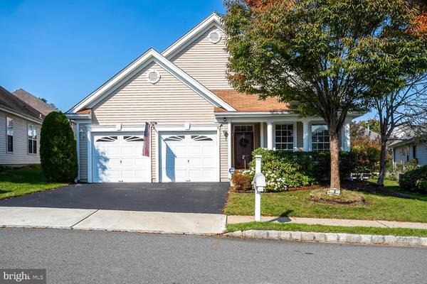 6 ATRIUM DR, Bordentown, NJ 08620