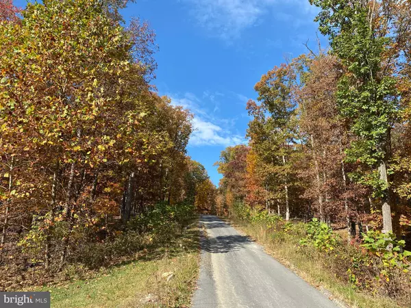 Capon Bridge, WV 26711,18 QUAKER TRAIL