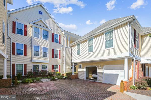 5006 HOLLINGTON DR #205, Owings Mills, MD 21117