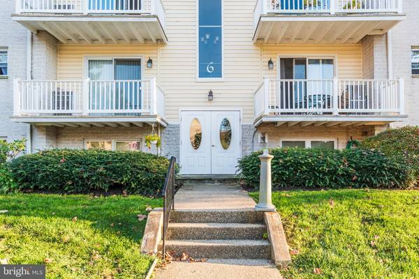 6 WARREN LODGE CT #2, Cockeysville, MD 21030