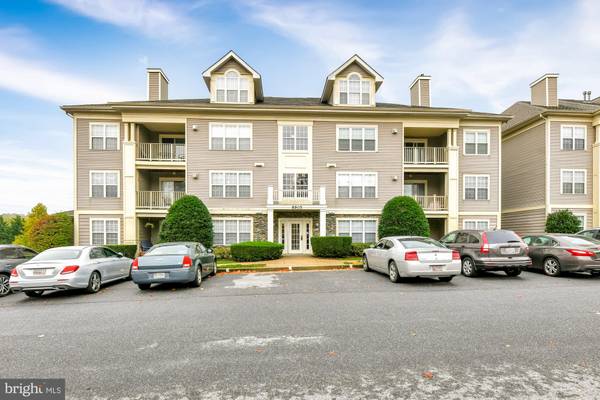 8905 STONE CREEK PL #202, Pikesville, MD 21208