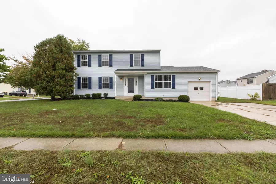 44 HUNTING RIDGE RD, Newark, DE 19702