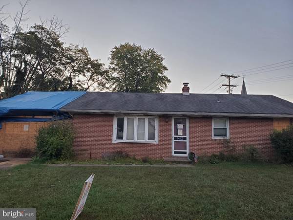 2170 BON AIRE DR, York, PA 17408