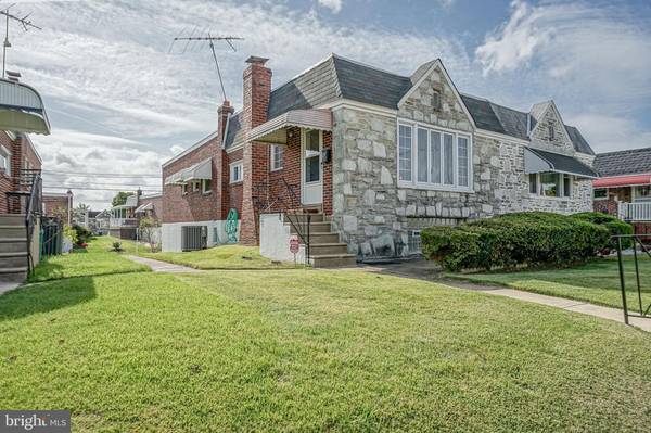 8923 REVERE ST, Philadelphia, PA 19152