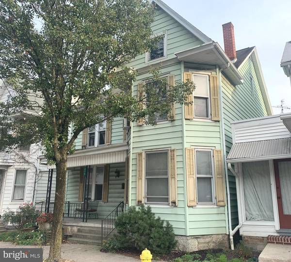 Shippensburg, PA 17257,216 W KING ST