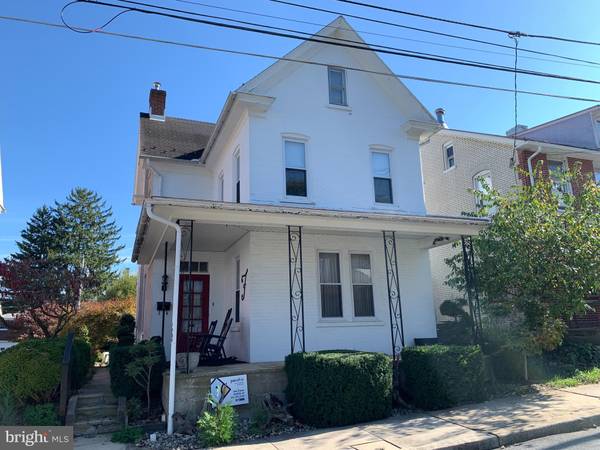 436 W WALNUT ST, Kutztown, PA 19530