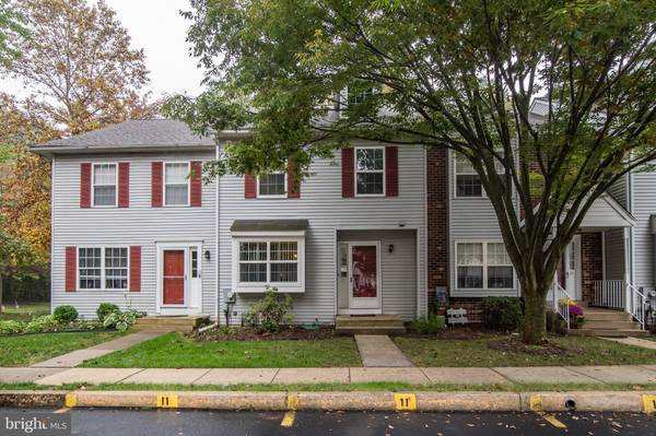 11 DANA CT, Aston, PA 19014