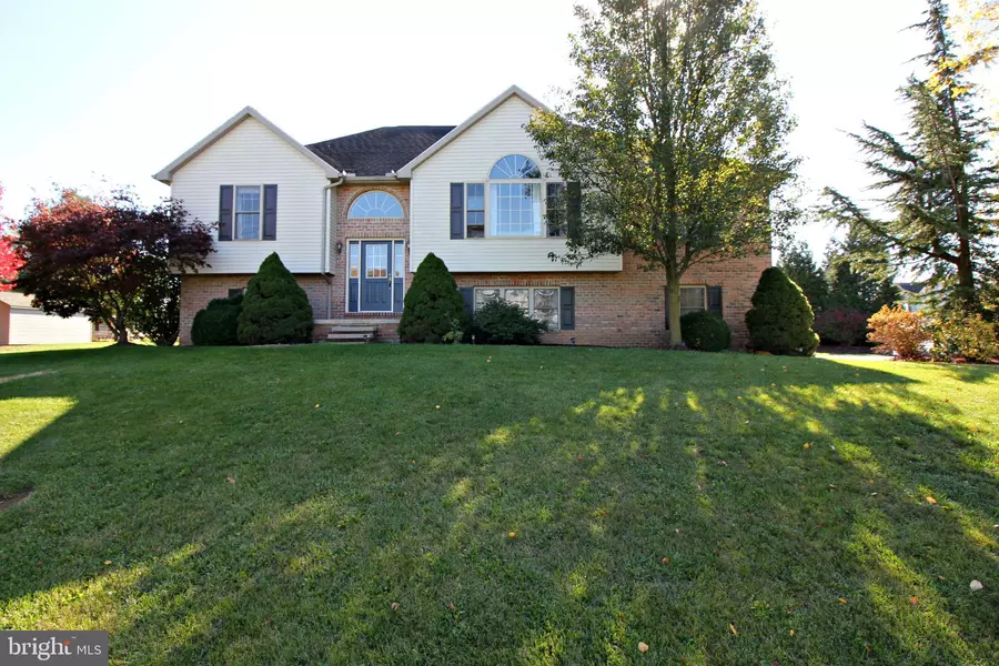 11788 BUCK RUN DR, Greencastle, PA 17225