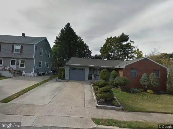 Gibbstown, NJ 08027,45 OAK ST