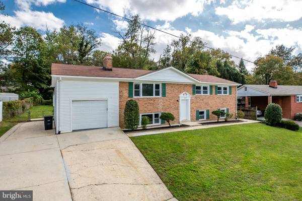 4409 SIMMONS LN, Temple Hills, MD 20748